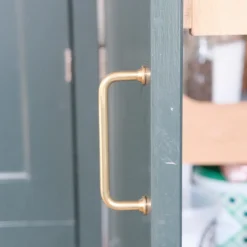 Bøjlegreb • Messing • 96 mm • Rund Fodskive