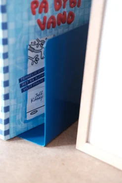 Bogstøtte • Hylde • Blå • Sendes ikke