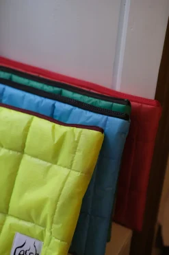 Clutch • Computer Taske • Spilerdug • Assorteret