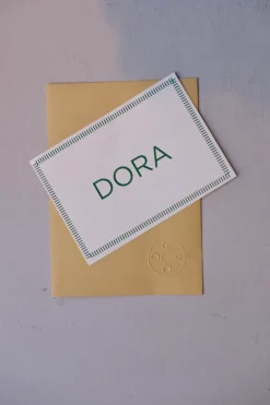 Gavekort til Dora • til webshop og butik