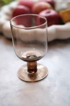 Glas på stilk • Mundblæst • Rosa • UDGÅR