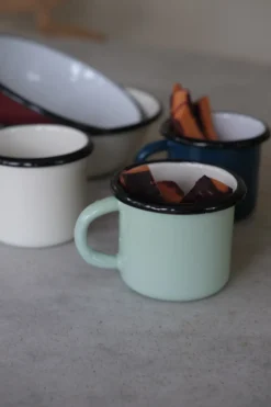 Krus med Hank • Emalje • Mint