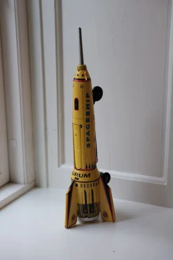 Legetøj • Aurum Raket • Gul