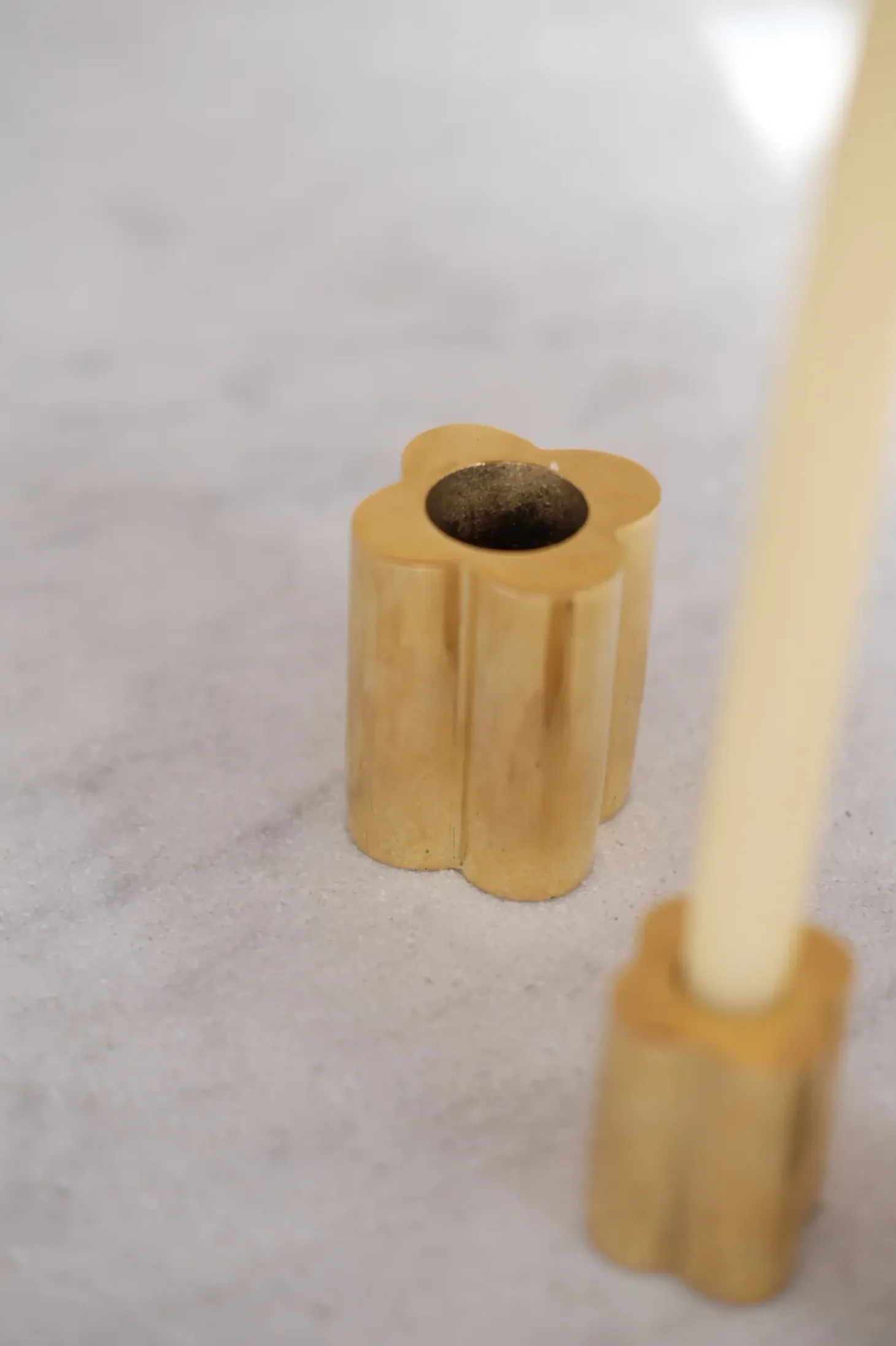 Lysestage • Messing • Tall