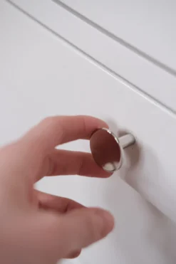 Møbelknap • Greb • Krom • Dyb 28 mm