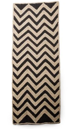 Måtte • Chevron • 46 x 120 cm • Sort