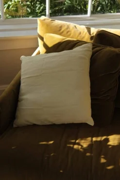 Pudevår • Hør • 50x50 • Lysegul