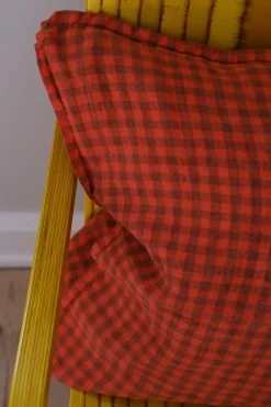 Pudevår • Hør • 50x50 • Rød Navy tern