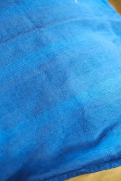 Pudevår • Hør • 50x70 cm • Rayure Indigo