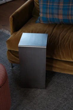 Sidebord • Stål • Pedistal