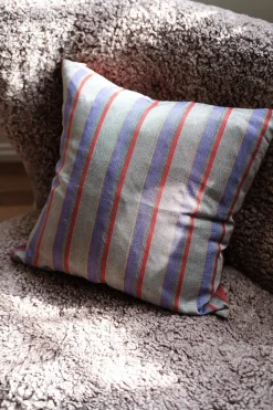 Silkepude • Håndvævet Råsilke • 50x50• Lilla, Rød og Grå • Strib