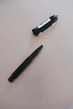 Stiftblyant • Med låg • Brun