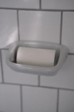 Toiletrulleholder • Porcelæn