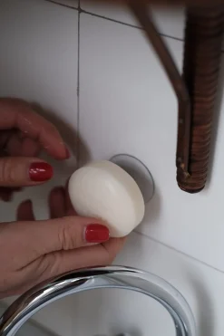 Vægophæng til sæbe • Sugekop • Klar