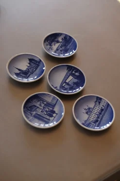 Vintage • Royal Copenhagen • Aluminia • Mini Platte