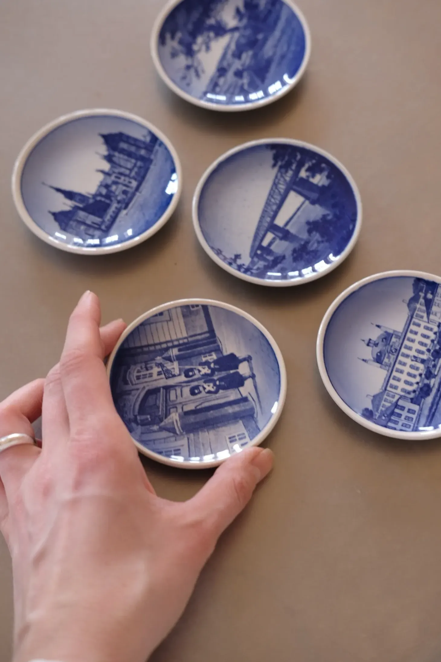 Vintage • Royal Copenhagen • Aluminia • Mini Platte