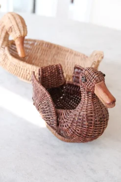 Vintage • Skål • And • Flet